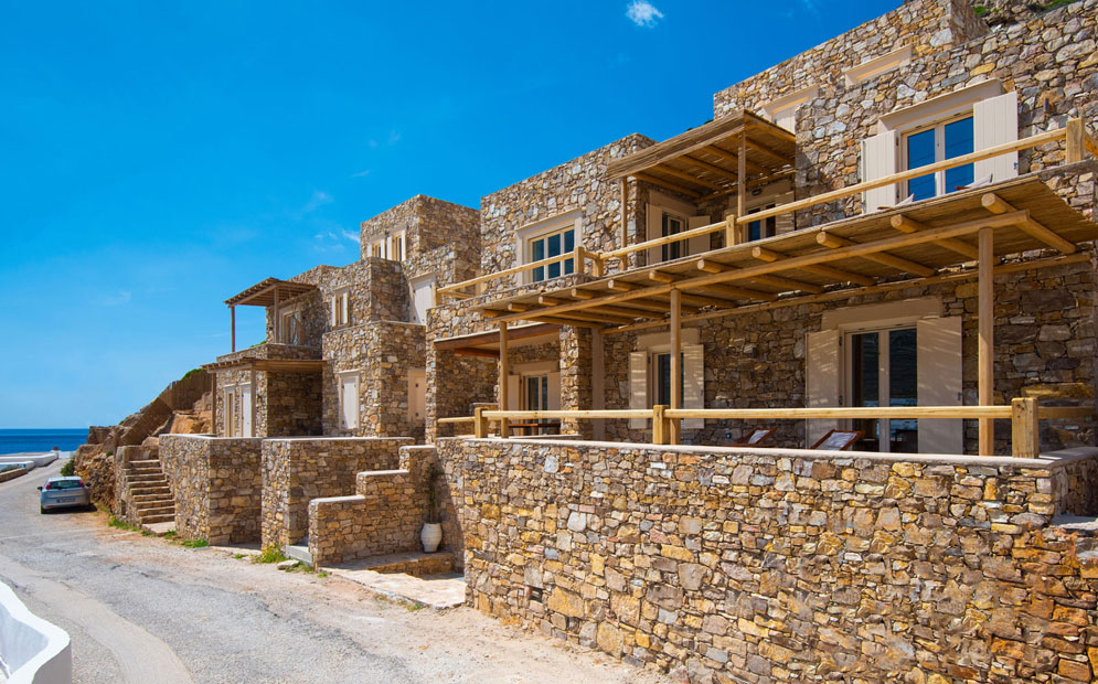 Τα διαμερίσματα Petra στις Καμάρες της Σίφνου